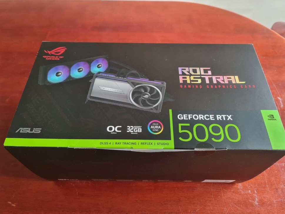 ASUS ROG Astral LC GeForce RTX5090 32GB GDDR7 OC Edition - Image 1
