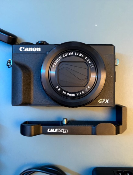 Canon PowerShot G7 X Mark II – 20.1MP Digital Camera (Black) - Image 1