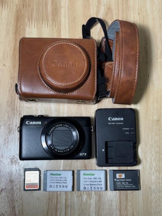 Canon PowerShot G7X Mark I 20.2MP 1 Inch Sensor 4.2x Zoom WiFi with Charger - Image 1