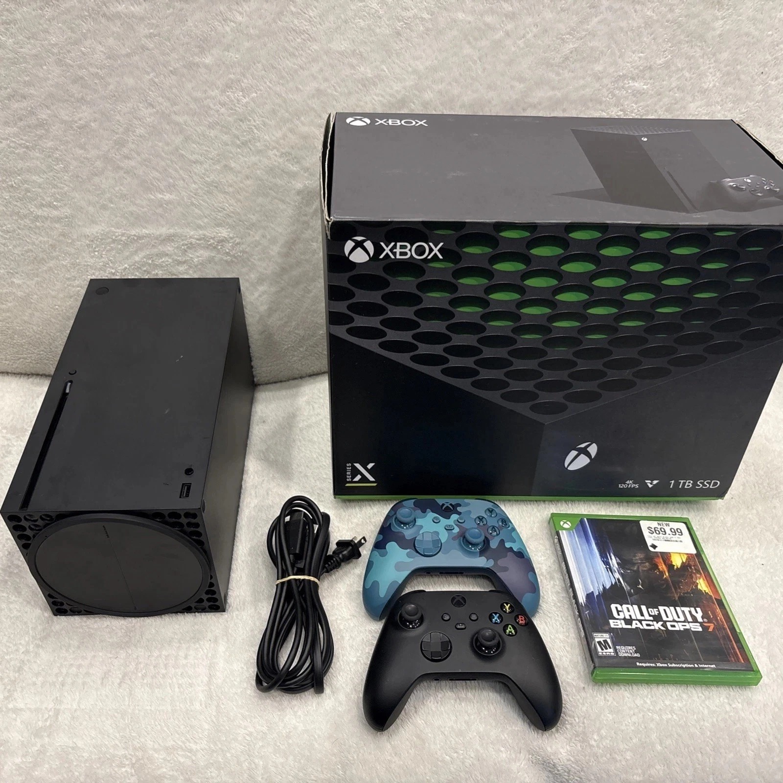 Microsoft Xbox Series X 1TB Bundle with 2 Controllers + Call of Duty: Black Ops 7 - Image 1