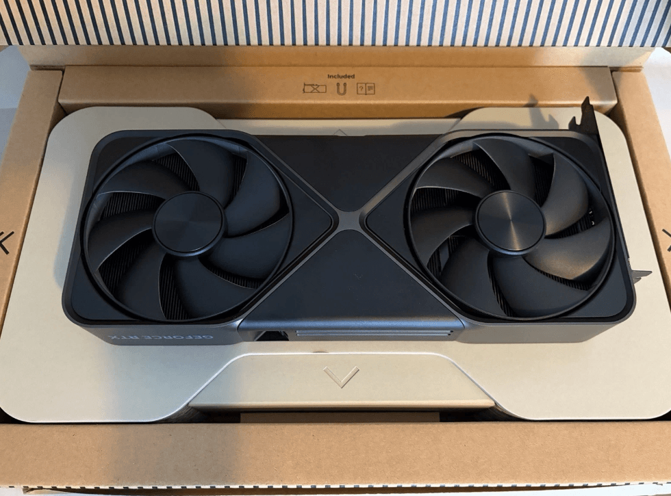nvidia geforce rtx 5090 founders edition 32gb gddr7 graphics card - Image 1