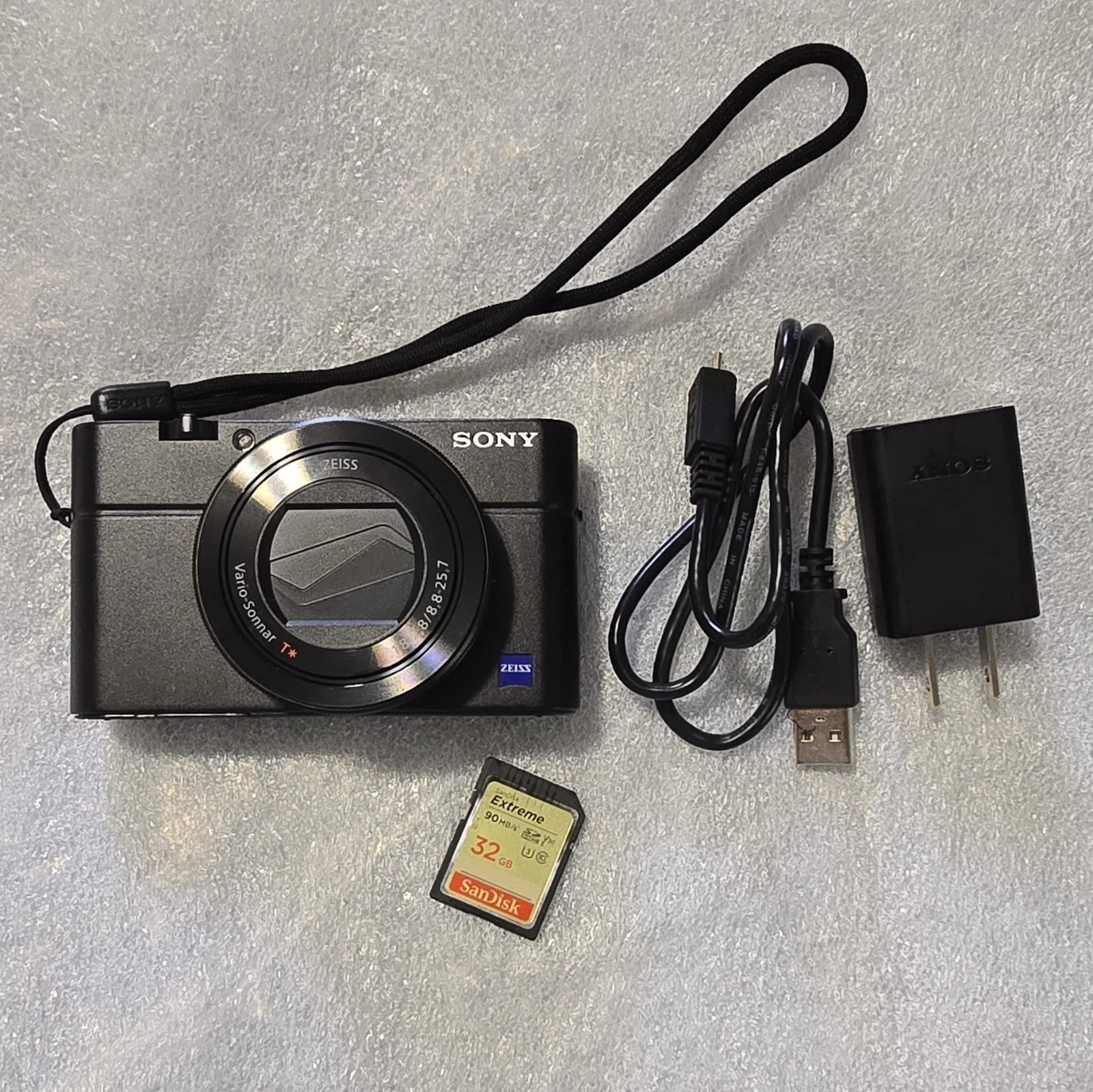 Sony Cyber-shot RX100 III 20.1MP Compact Camera Black f/1.8 w/ Charger - Image 1