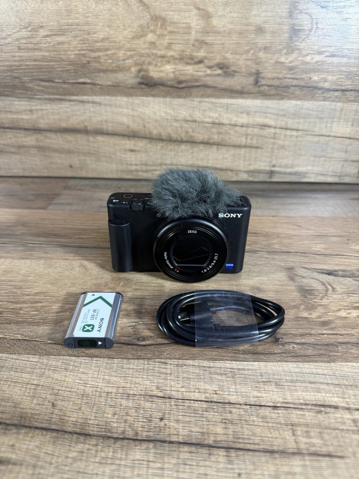 Sony ZV-1 20.1MP 4K Compact Digital Video Vlogging Camera - Black - W/ Charger - Image 1